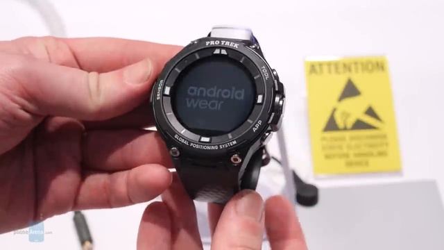 Casio Pro Trek Smart Outdoor Watch WSD-F20 Hands-on смотреть онлайн
