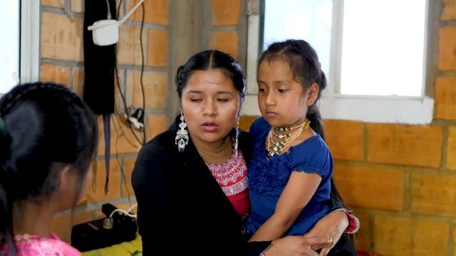 Despreció A Su HERMANASTRA Sin Pensar Que Al Final Su Madre Le Contara Esta Triste Verdad