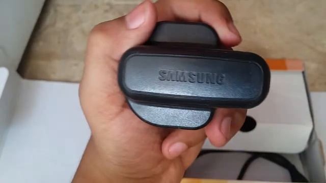 Samsung ES65 Camera unboxing review in Urdu | Technical Moin смотреть онлайн