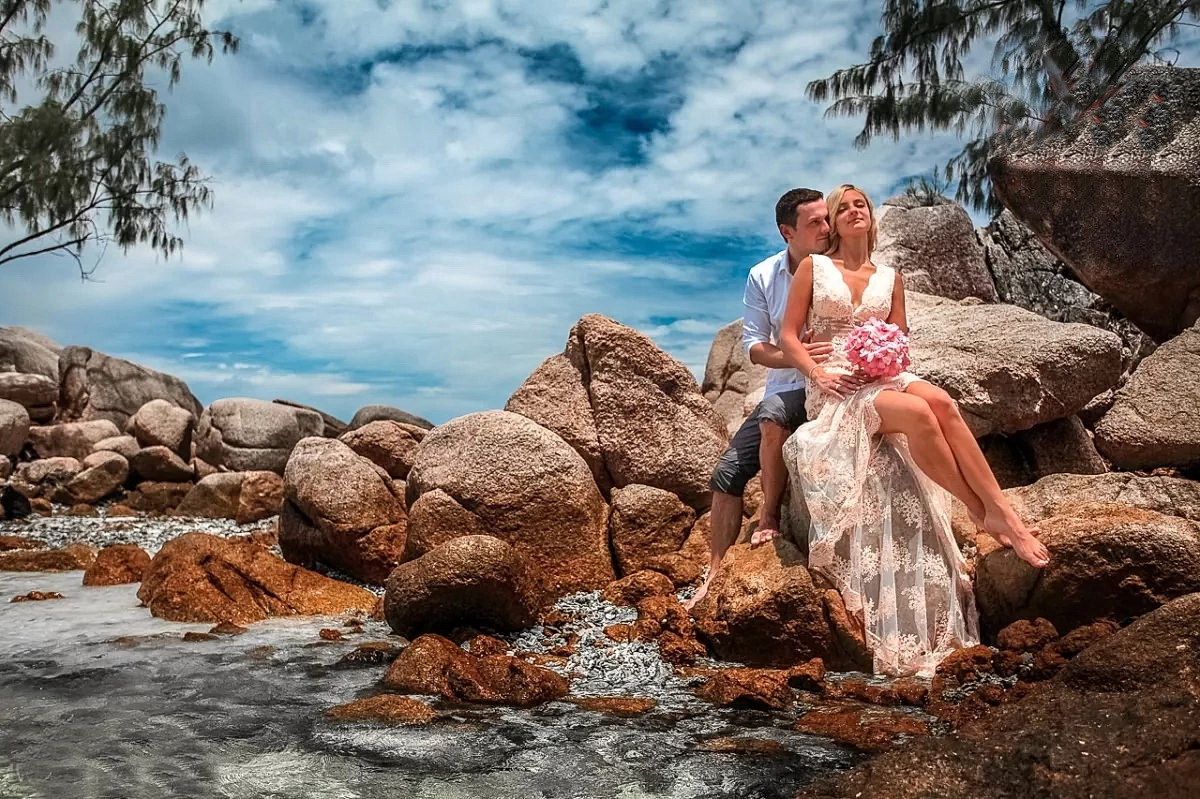 Ты шепчешь. Не надо, не надо..mp4 смотреть онлайн