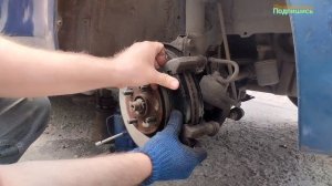 Замена Тормозных колодок на Toyota Yaris / 2