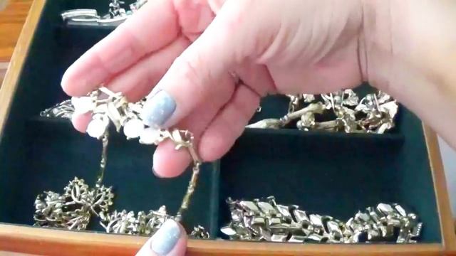 УНИКАЛЬНАЯ ВИНТАЖНАЯ БИЖУТЕРИЯ.ОРГАНИЗАЦИЯ и ХРАНЕНИЕ. .ЛУЧШАЯ ИДЕЯ . смотреть онлайн