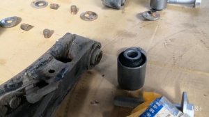 Замена сайлентблоков. Замена задних сайлентблоков Сузуки Гранд Витара