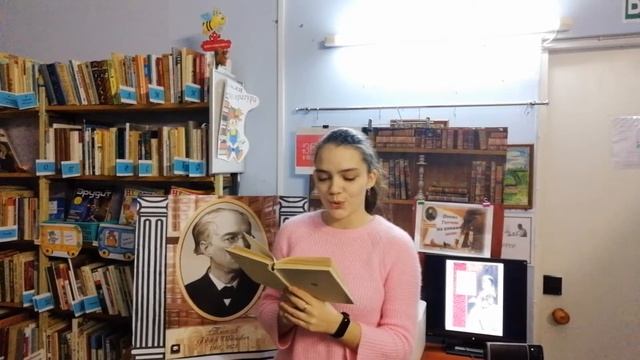 #Страначитающая# Анастасия Устинова читает стихотворение Ф. И. Тютчева "Декабрьское утро" смотреть онлайн
