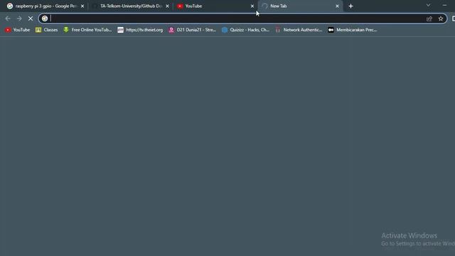 Sending Images to Firebase Using Raspberry Pi 4 [Not a Tutorial] смотреть онлайн