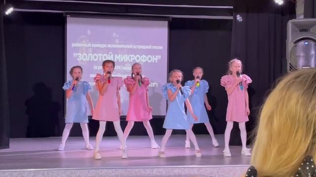 "Мы маленькие звезды" вокальный ансамбль "Сапфиры" смотреть онлайн