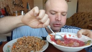МУКБАНГ БОРЩ и гречка по купечески/ОБЖОР Обед