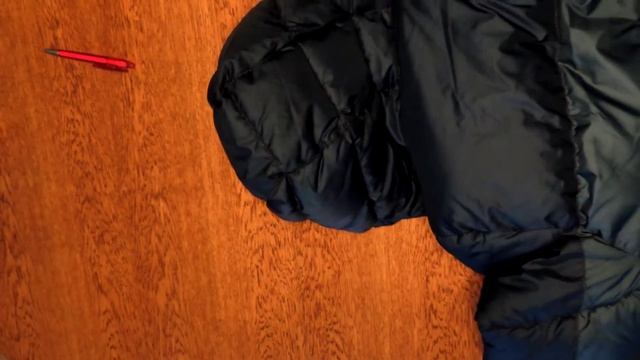 Die 3 Anoraks - Teil 2: Die dicke Kapuze des dunkelblauen Anoraks смотреть онлайн