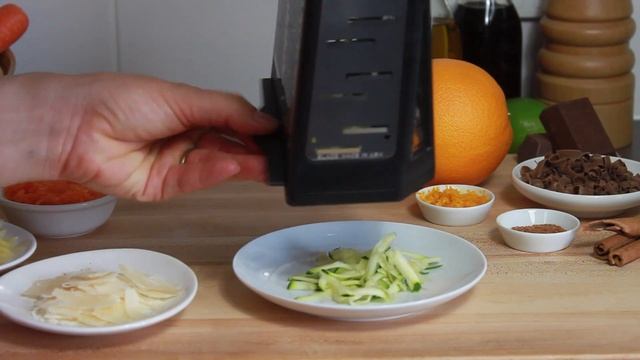 Четырехсторонняя терка Elite Microplane с контейнером смотреть онлайн