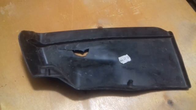 Заглушка воздуховода Skoda Octavia A5 1Z1815159C смотреть онлайн