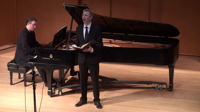 Winterreise, D.911 - Franz Schubert (Alan Dunbar, baritone / David Richardson, piano) смотреть онлайн