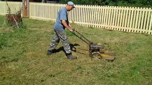 Работа колёсного тримера Champion LMH 5629