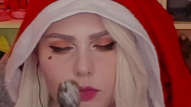 Как надо есть огурцы ► Новогодний стримчик ► AlinaRin Rofls