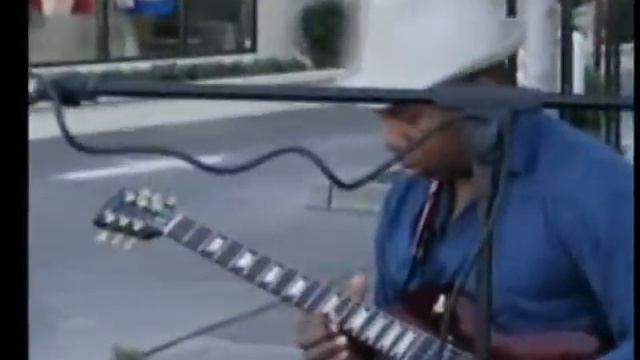 Lefthanded Gibson LES PAUL STUDIO Demo With Gibson Burstbucker Pickups смотреть онлайн