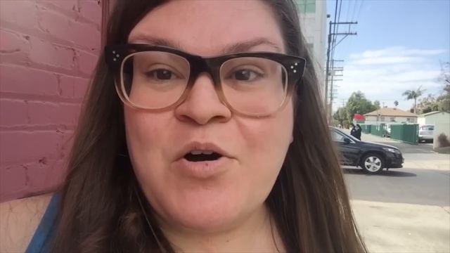 Women Face Their Fashion Fears For A Week • Ladylike смотреть онлайн