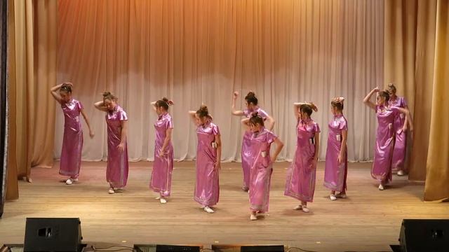 "ПОДНЕБЕСНАЯ СЮИТА" Превосходный танец, красивая постановка. Алчевск смотреть онлайн