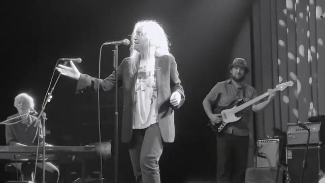 Patti Smith - Because The Night - ACL Live - Austin, TX - May 7, 2023 смотреть онлайн