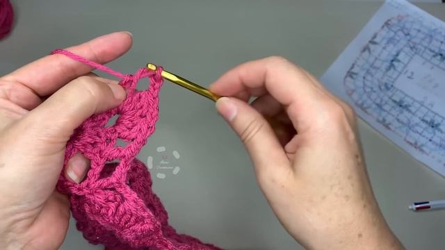Sueter a crochet en punto de flores: Bello patrón hecho y pensado para todas las tallas. Inicia hoy смотреть онлайн