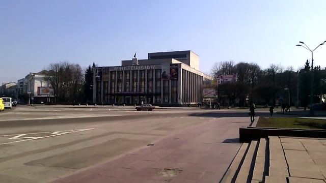 Соборная площадь Житомира смотреть онлайн