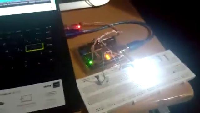 escritura modbus poll y arduino con dos leds смотреть онлайн