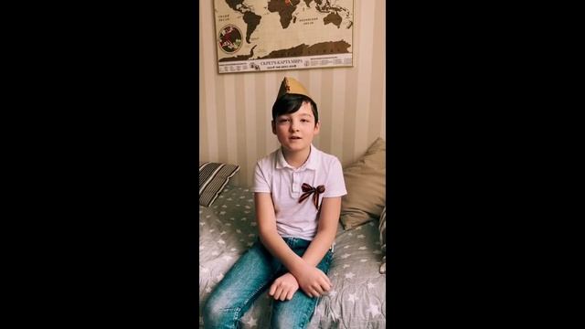 Стихотворение "Памятник" смотреть онлайн