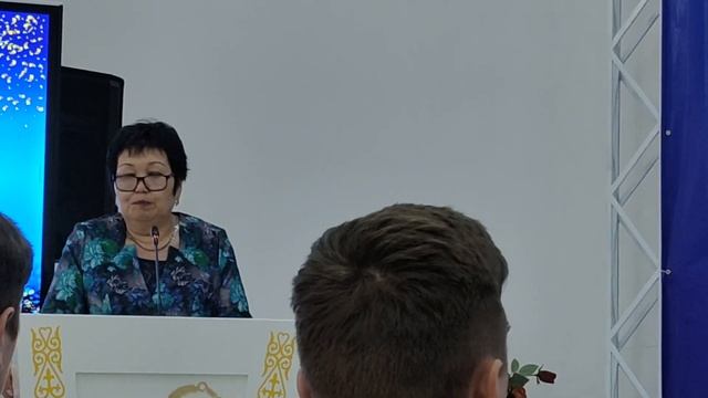 Окончание высшего технического колледжа. Вручение диплома. Сын купил дом, ремонт своими руками. смотреть онлайн