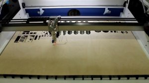 Изготовление игрушки. Конструктор из фанеры ТАНК на лазерном станке. Мастерская Гарден Групп