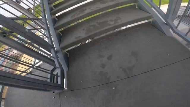 HELPED A CRAZY GIRL AND REGRETED THAT I DID IT @Celpan (Parkour POV Love Best) смотреть онлайн