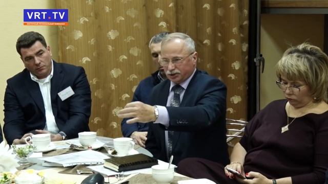 Жалобщики или активные граждане. Глава города встретился с пользователями портала «Добродел». смотреть онлайн