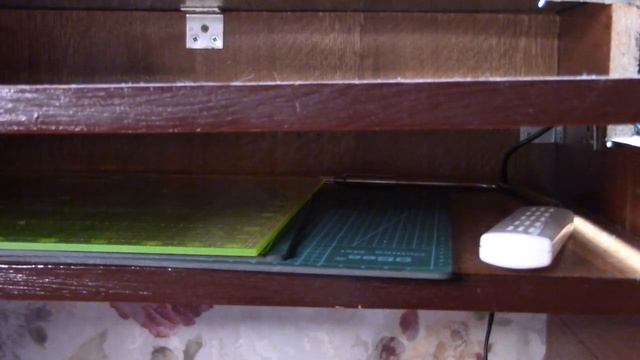 Стол для швейной машины из старой мебели. смотреть онлайн