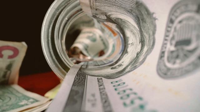 11 отличий нищего человека от экономного смотреть онлайн