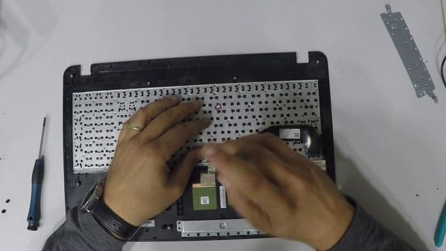 ASUS X540L KeyBoard Replacement