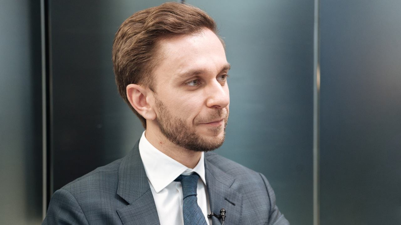 Интервью с Максимом Древалем, генеральным директором Российского общества «Знание» смотреть онлайн