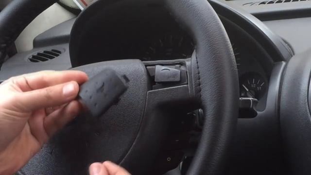 OPEL CORSA KORNA BUTONU DEĞİŞTİRME, HOW TO CHANGE HORN BUTTON смотреть онлайн