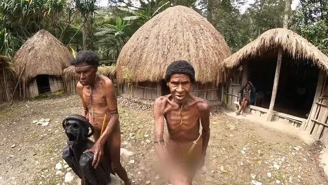 Dani people West Papua , indonesia| THE INDO TREKKER | смотреть онлайн