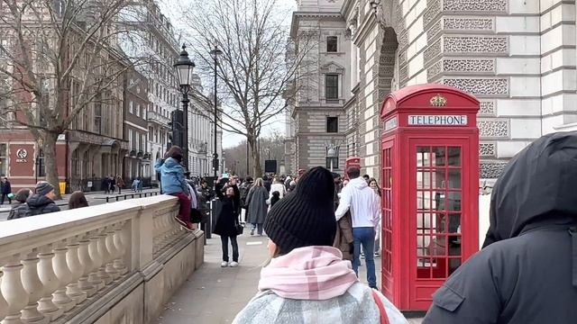 LONDON 4K HDR Tourist Walking Tour With Captions & Immersive Sound | London Top Tourist Attraction