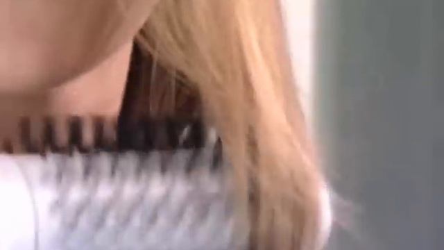 Rowenta_brush_active.flv смотреть онлайн
