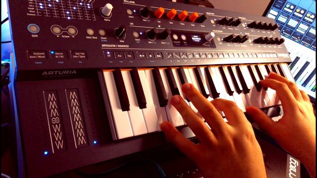 #Jamuary2023 - Day 1 - Microcosmic Pads (with Arturia Minifreak and Microcosm) смотреть онлайн