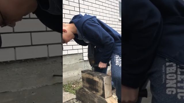 Подростки сделали брутальный стол смотреть онлайн