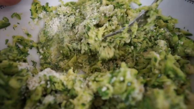 HAMBURGER DI ZUCCHINE IN PADELLA | Ricetta SENZA FRIGGERE E SENZA FORNO – Zucchini Burger