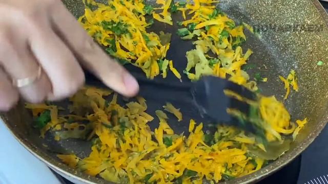 Нашла классный рецепт из сырой моркови и соленых огурцов: и вкусно получается, и готовить быстро! смотреть онлайн