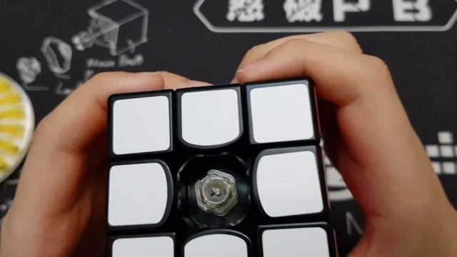 Сравнение кубиков  Gan 11 M Pro или Gan X Numerical IPG / какой Gan выбрать