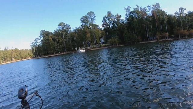 Afternoon Crappie Using Sandworms & Minnows смотреть онлайн