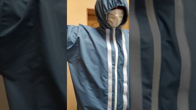 медицинский комбинезон Каспер смотреть онлайн