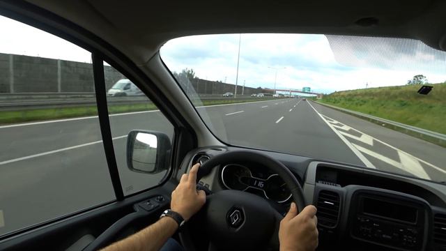 2015 Renault Trafic 1.6 dCi | Тест-драйв POV смотреть онлайн