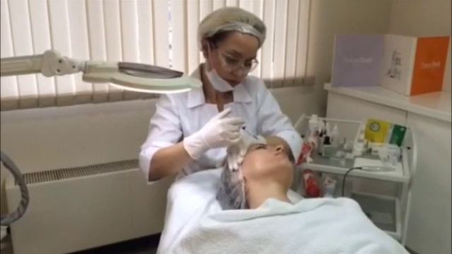 Фракционная мезотерапия ДермаПен (DermaPen) Безинъекционная мезотерапия!