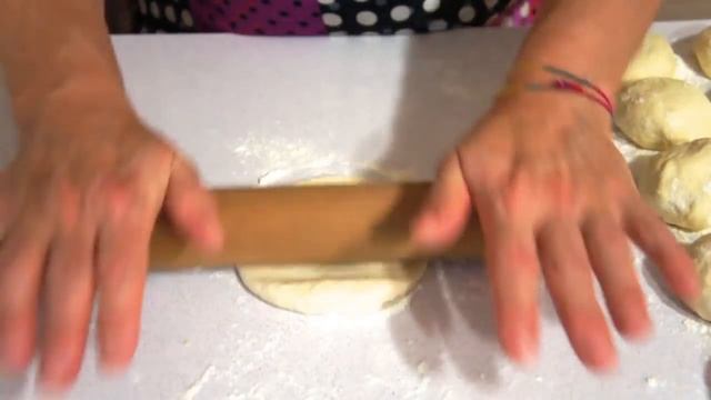 Focaccine cotte in padella in cinque minuti! Flatbread in a pan recipe смотреть онлайн