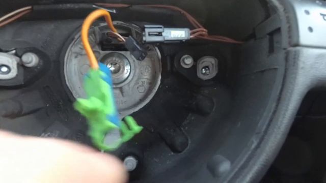 Vauxhall Combo Steering Wheel Upgrade смотреть онлайн