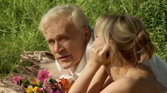 ОДНОЙ ТОБОЮ Я ЖИВУ... - М. Винокуров, со и муз Б. Шварцман(автор рол @RADA@) смотреть онлайн