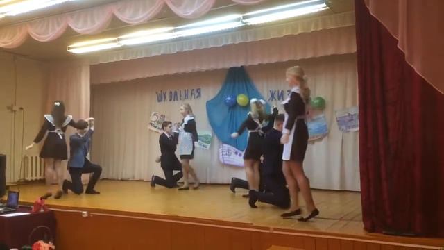 Вечер встречи выпускников "Y&B" смотреть онлайн